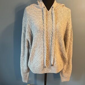 Elegant Women's Turtleneck Sweater - Beige